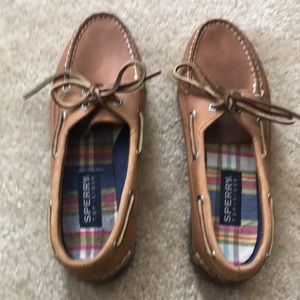 Sperry boat shoes